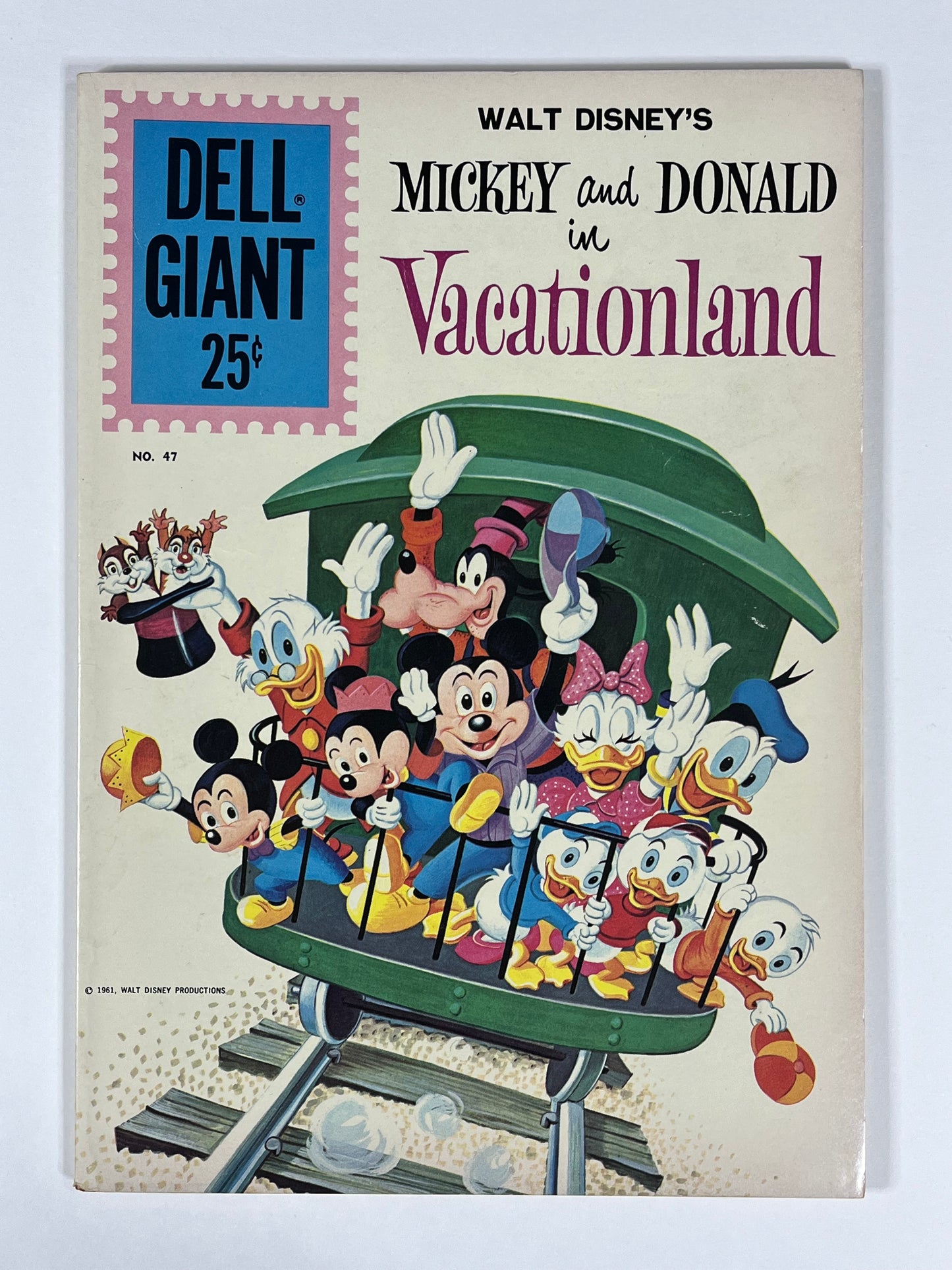 DELL GIANT #47 - 1961 - FN- - WALT DISNEY'S MICKEY AND DONALD IN VACATIONLAND - SILVER AGE - DELL COMICS