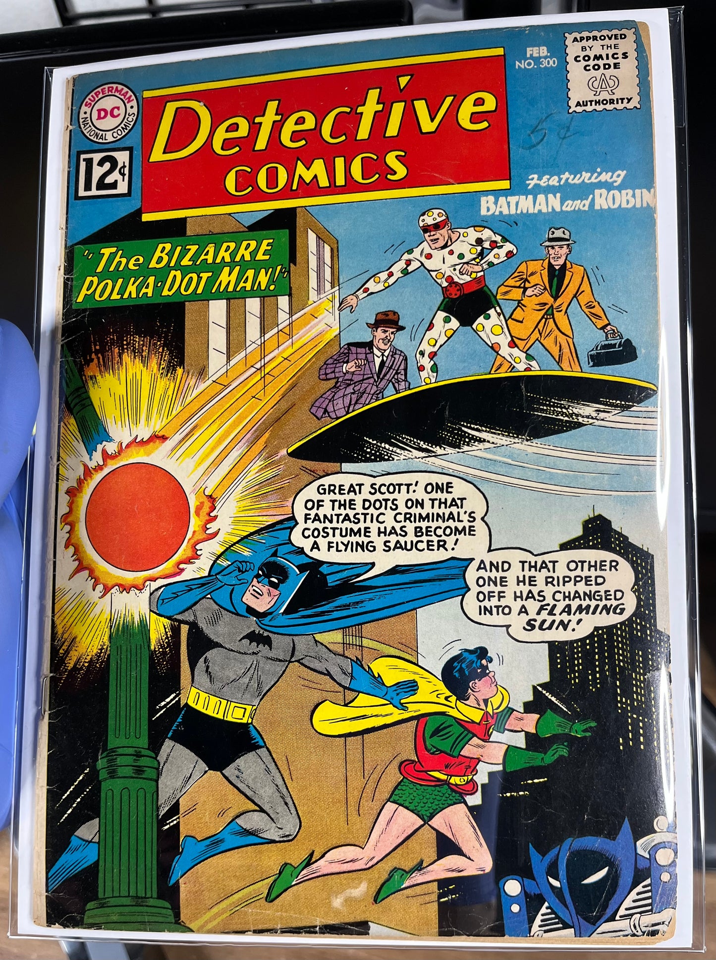 DETECTIVE COMICS #300 - 1962 - GD/VG - 1ST APPEARANCE OF POLKA DOT MAN - DC