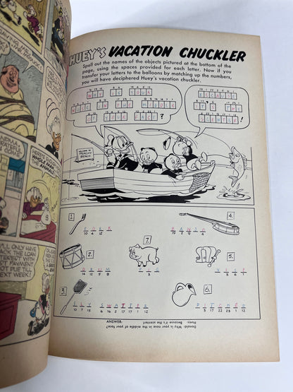 DELL GIANT #47 - 1961 - FN- - WALT DISNEY'S MICKEY AND DONALD IN VACATIONLAND - SILVER AGE - DELL COMICS